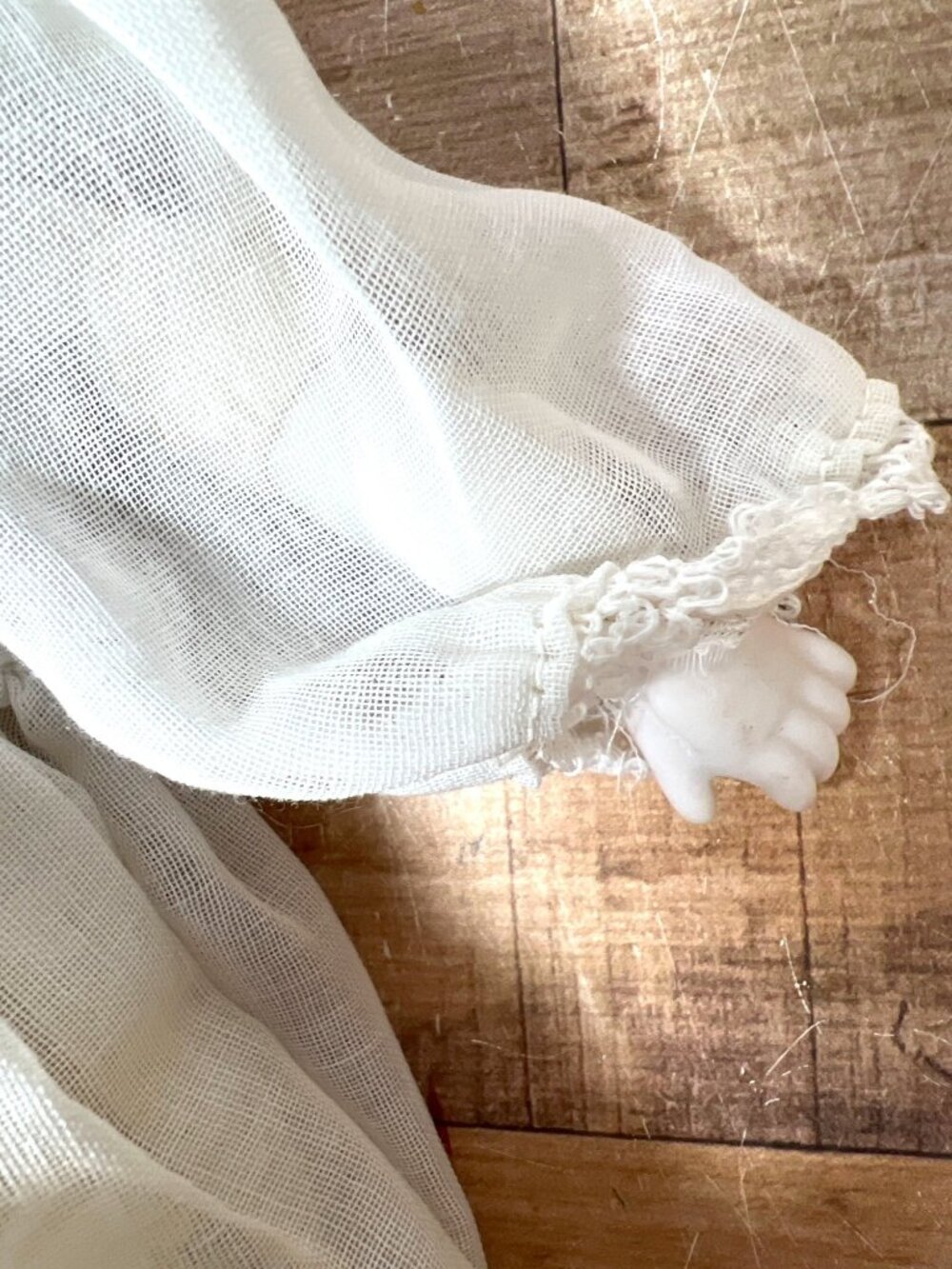Vintage Baby Doll With Porcelain Head Hands & Feet In White Lace Dress - Picture 3 of 6